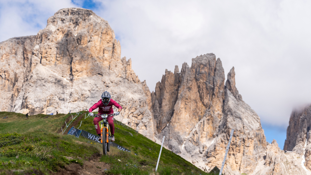 Enduro World Cup 5 in Val di Fassa Battling the Nature of Heat and